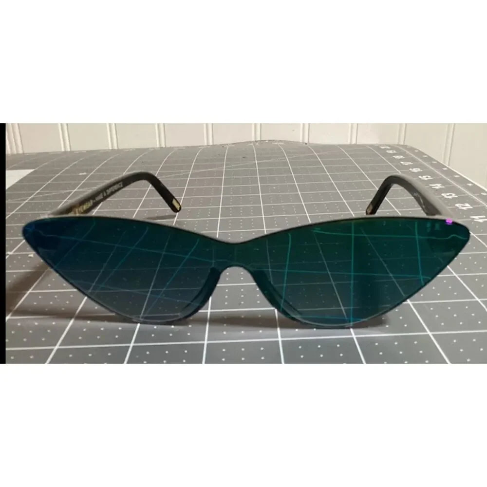 Diff Sunglasses